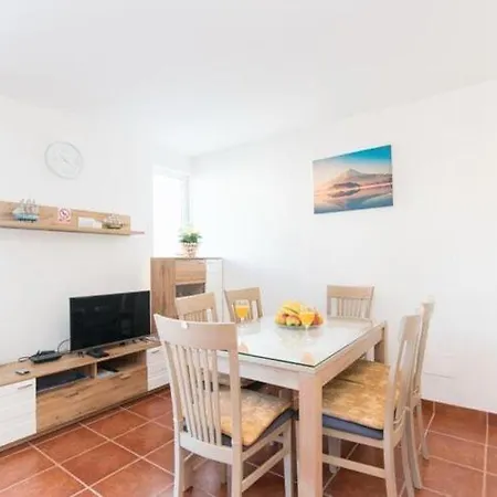 Budimir - Two Bedroom With Balcony *