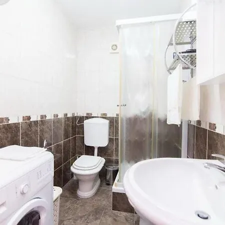 Budimir - Two Bedroom With Balcony Supetar